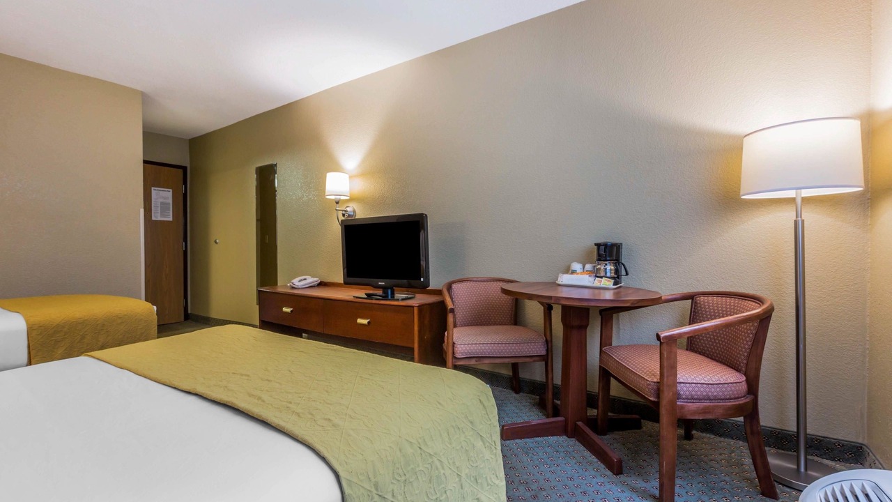 Photo of Bedroom in Hyde Park