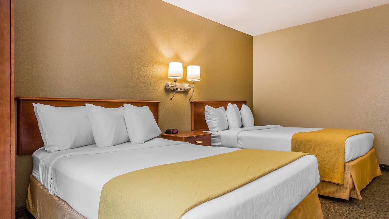 Photo of Bedroom in Hyde Park