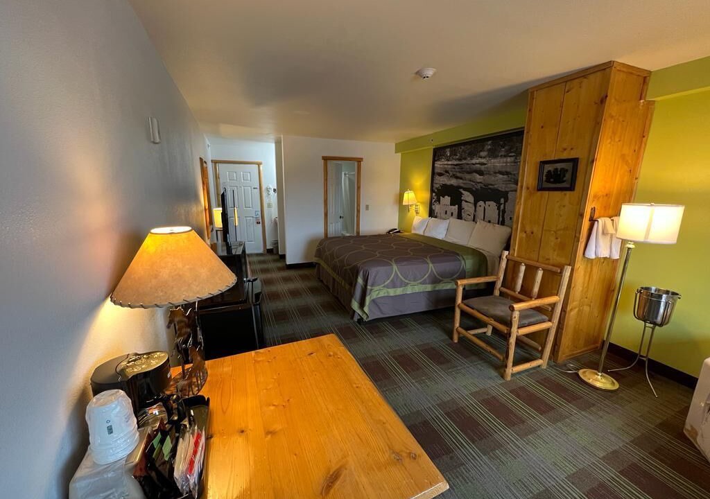 Photo of Livingroom in Powell