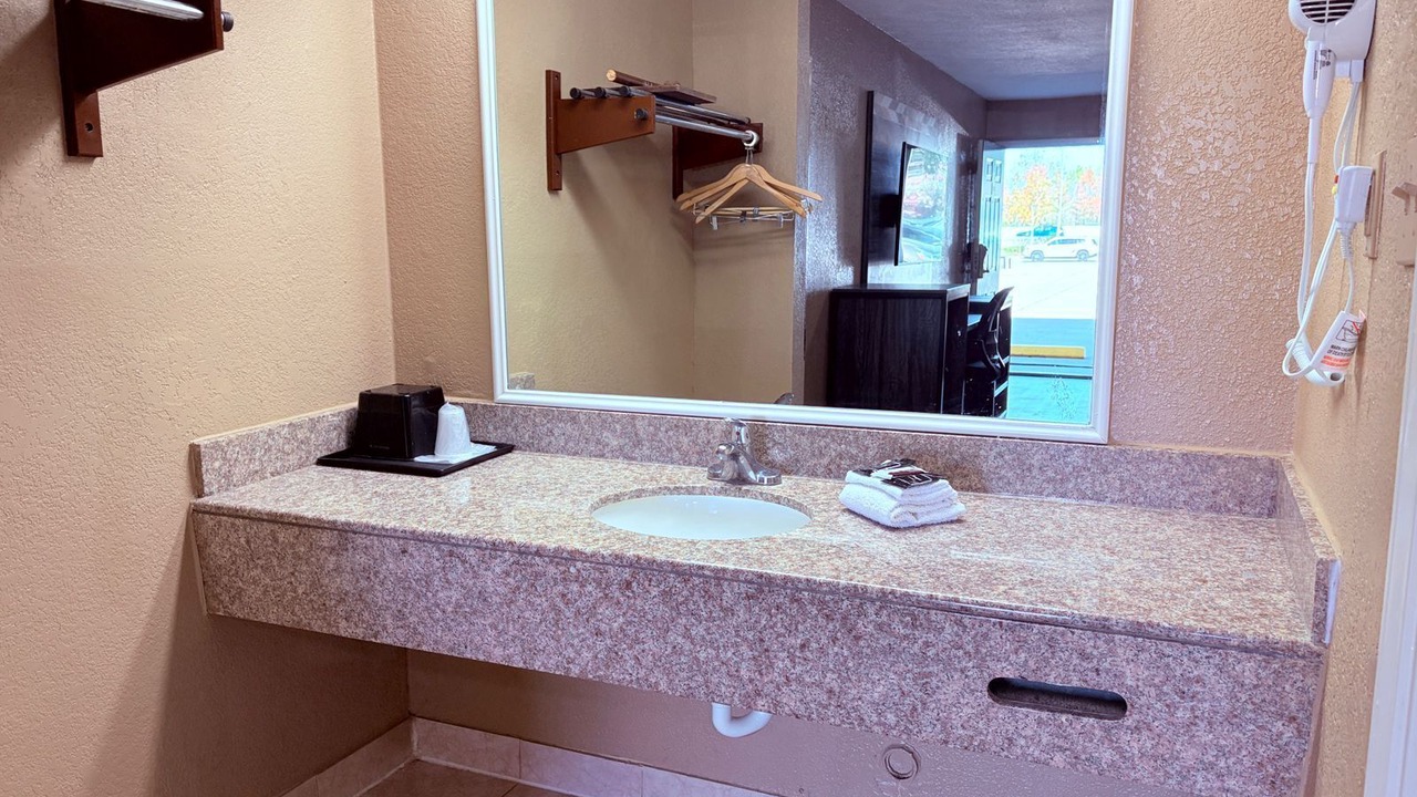 Photo of Bathroom in Barker