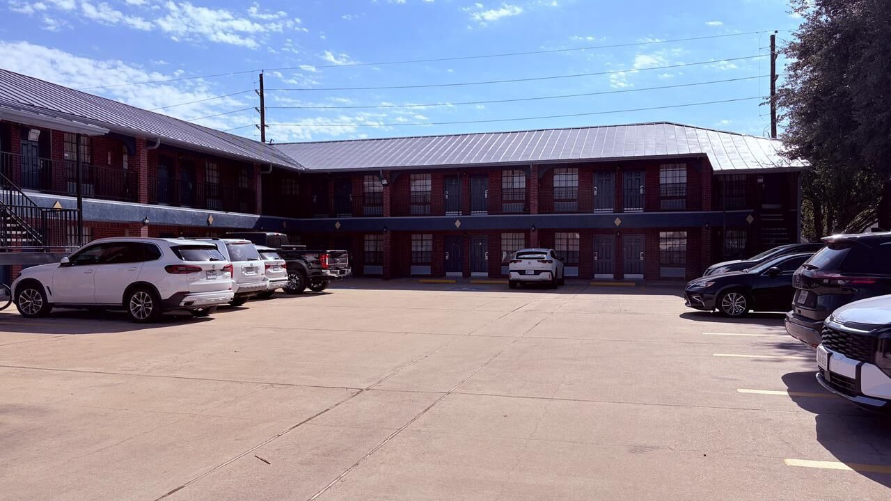 Photo of Others in Barker