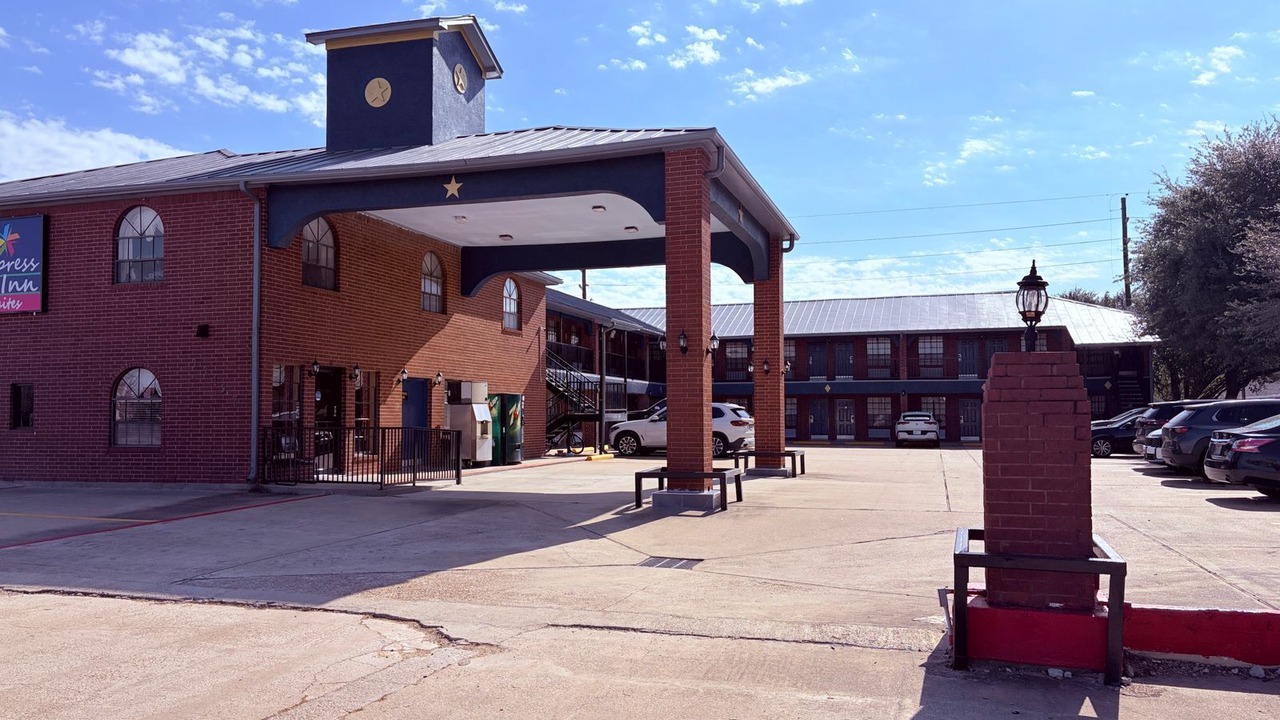 Photo of Outdoor in Barker