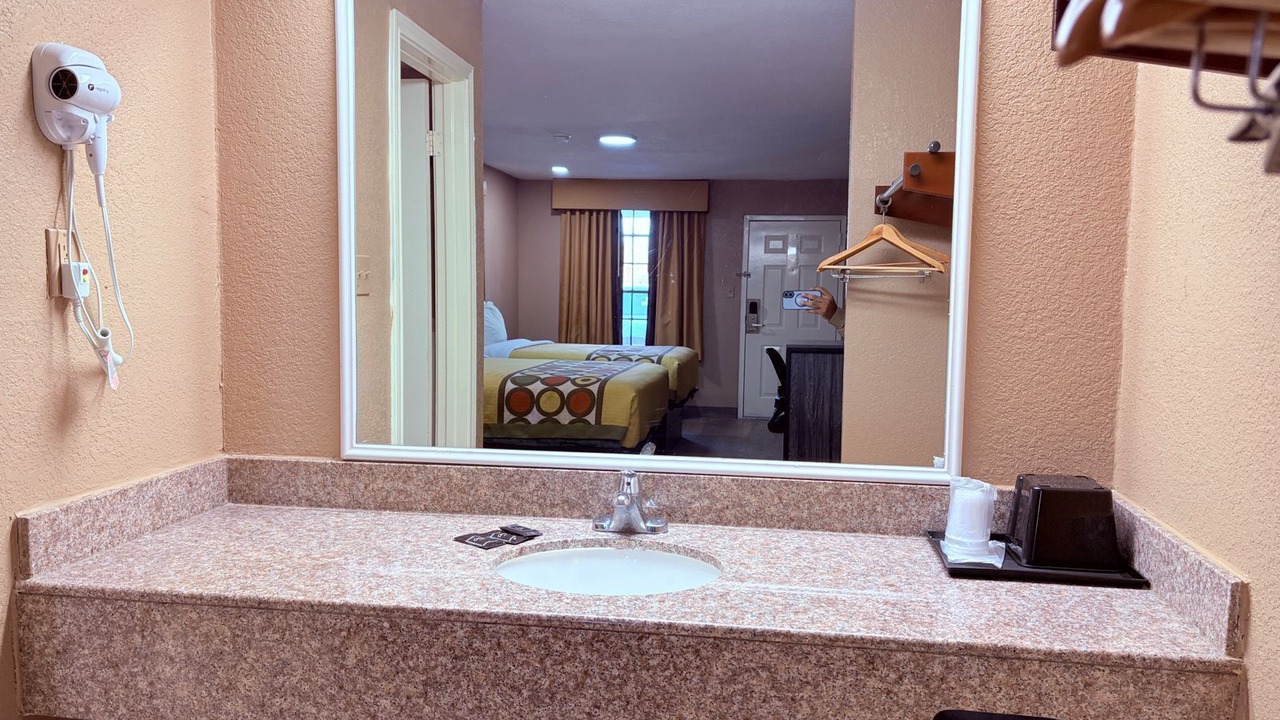 Photo of Bathroom in Barker