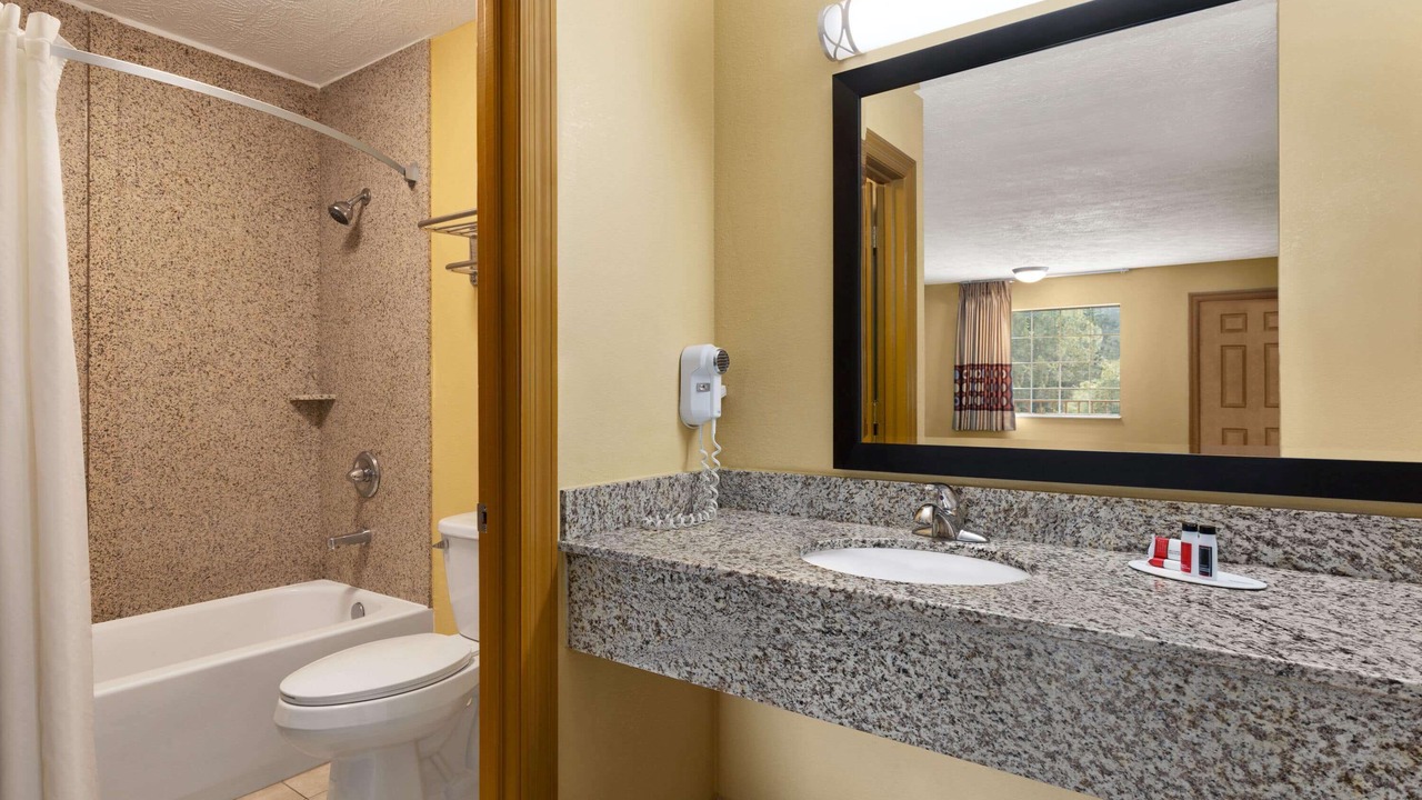 Photo of Bathroom in Whites Creek
