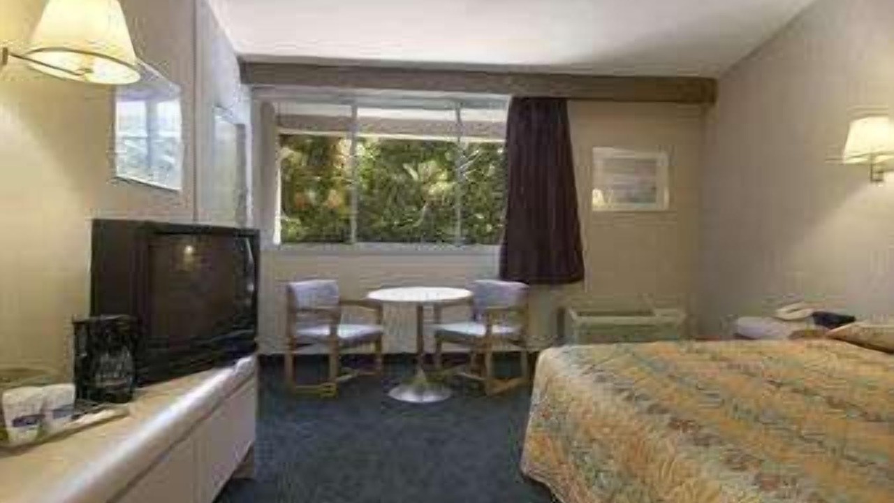 Photo of Bedroom in Liberty