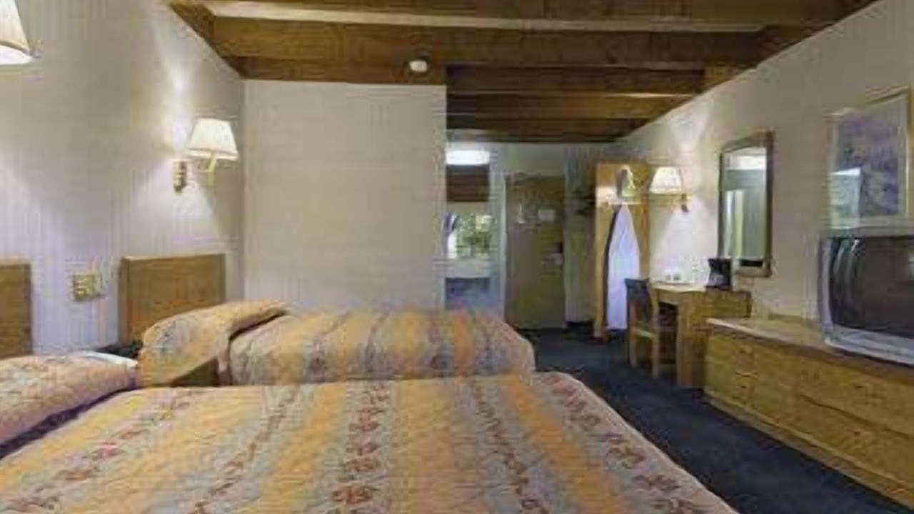 Photo of Bedroom in Liberty