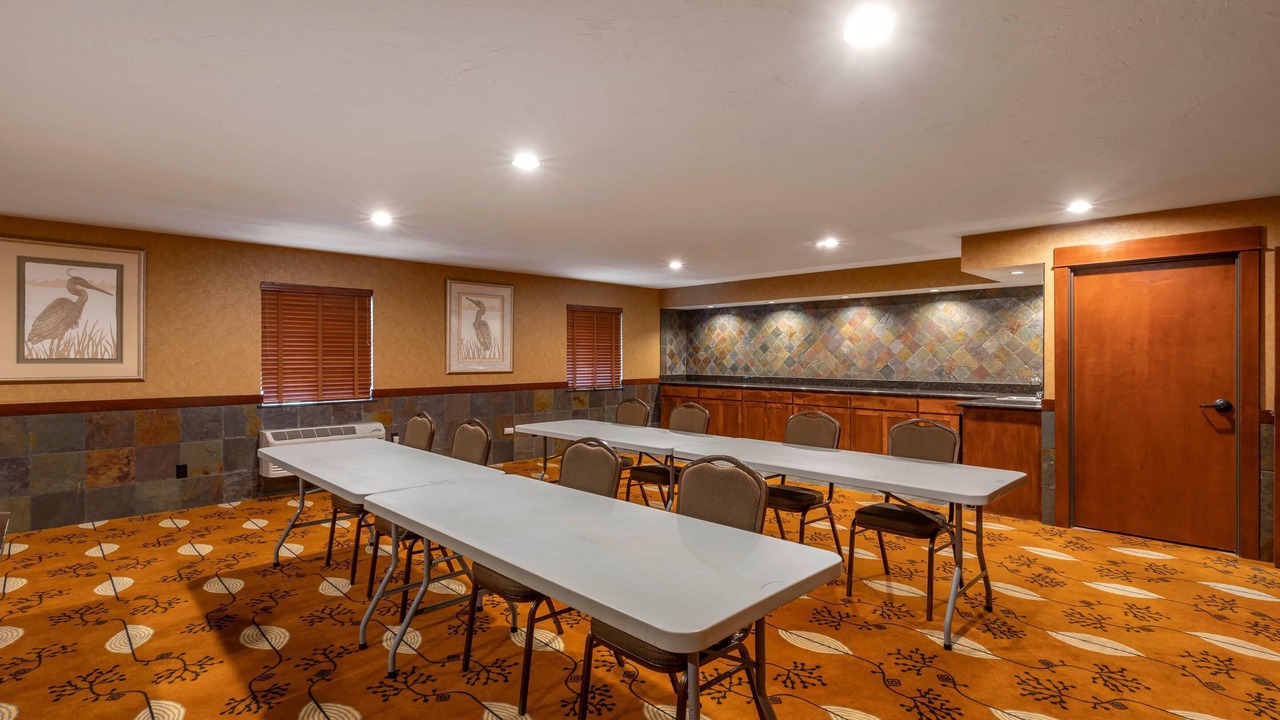 Photo of Others in Astoria