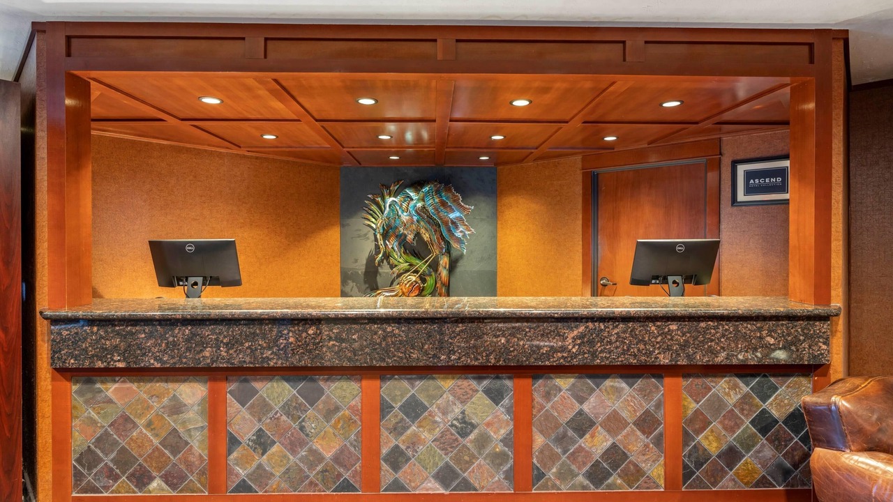 Photo of Others in Astoria