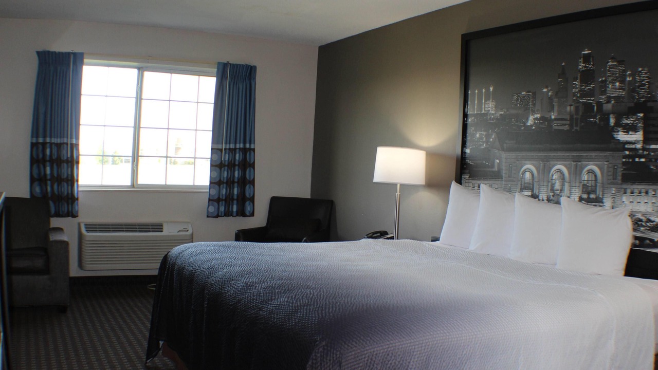 Photo of Bedroom in New Century
