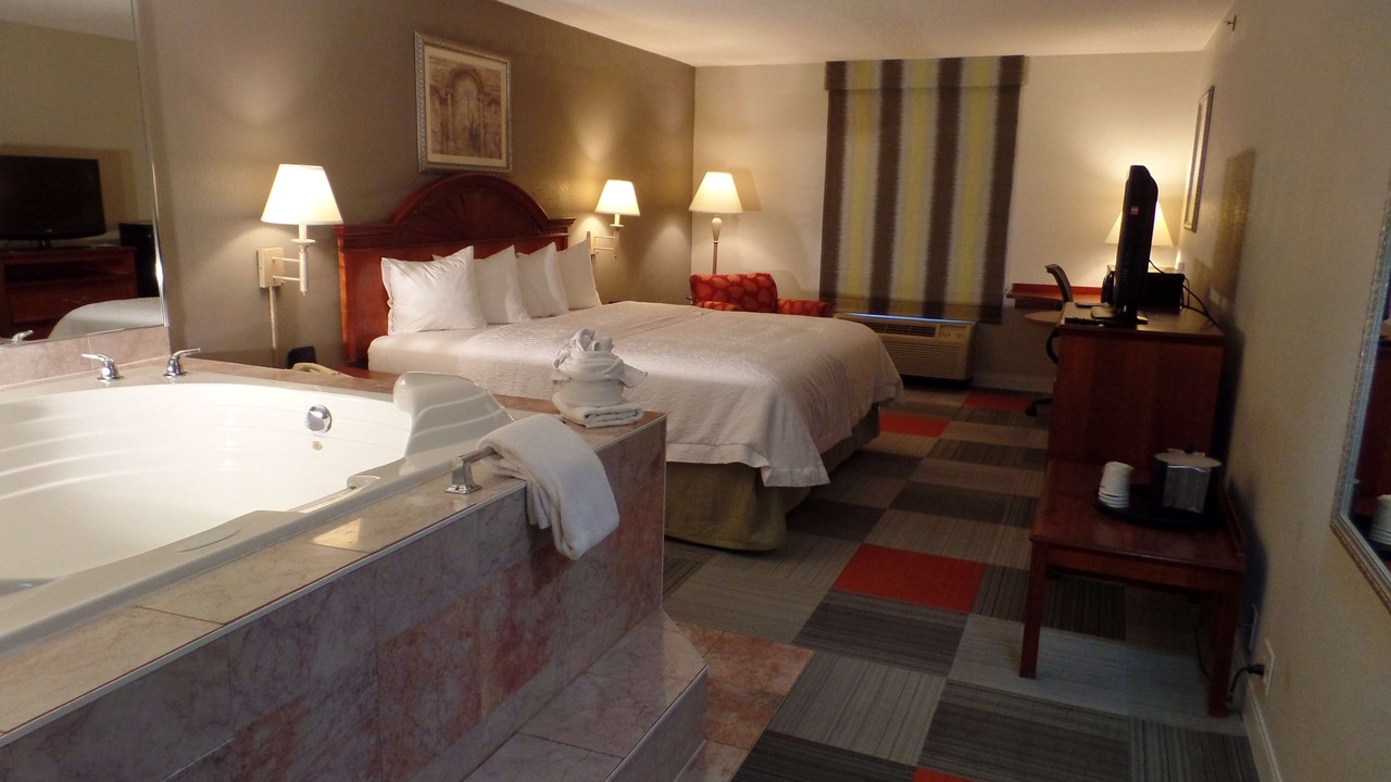 Photo of Bedroom in Bowling Green