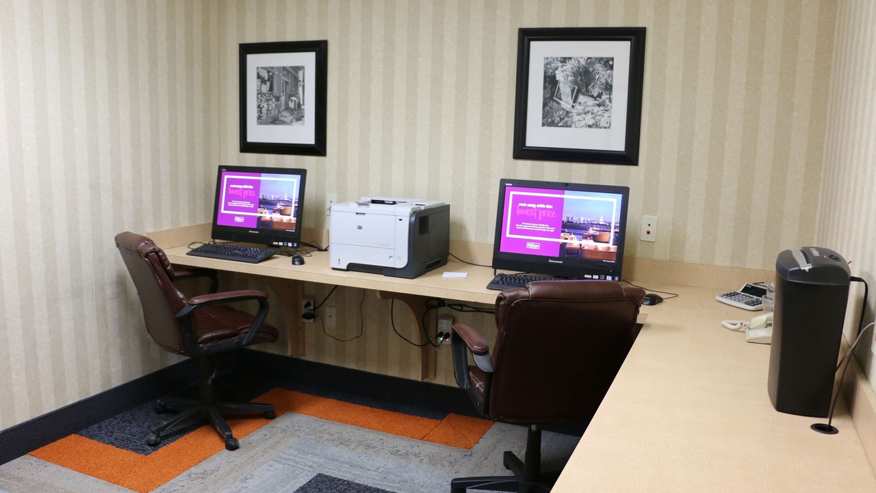 Photo of Others in Bowling Green