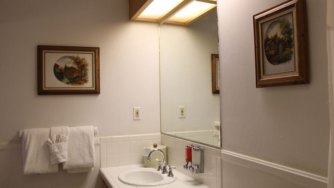 Photo of Bathroom in Bisbee