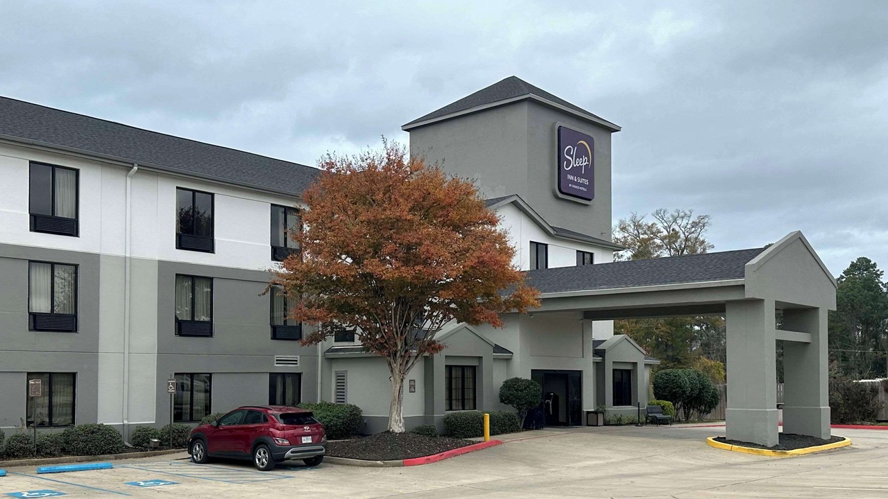 Photo of Outdoor in Pineville