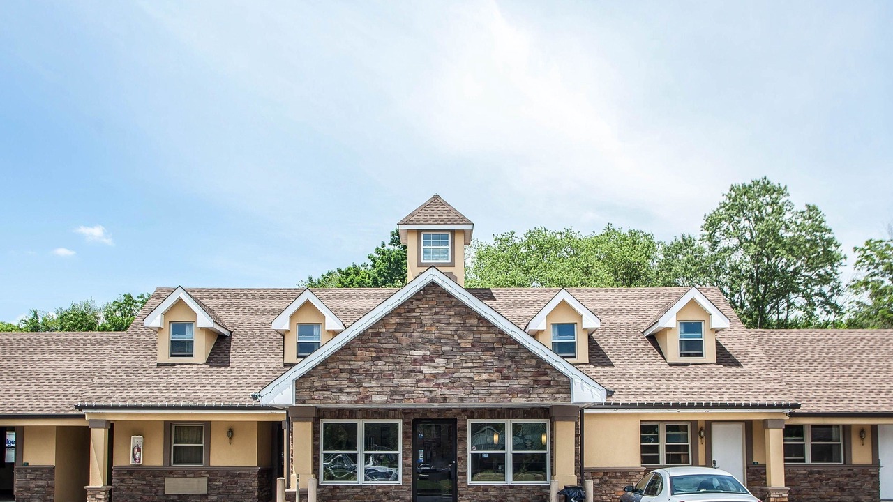 Photo of Outdoor in Newton