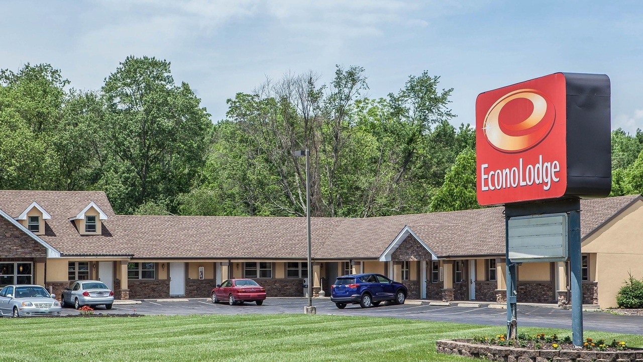 Photo of Outdoor in Newton