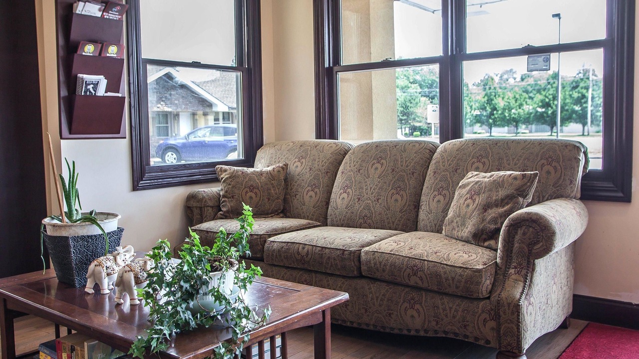 Photo of Livingroom in Newton