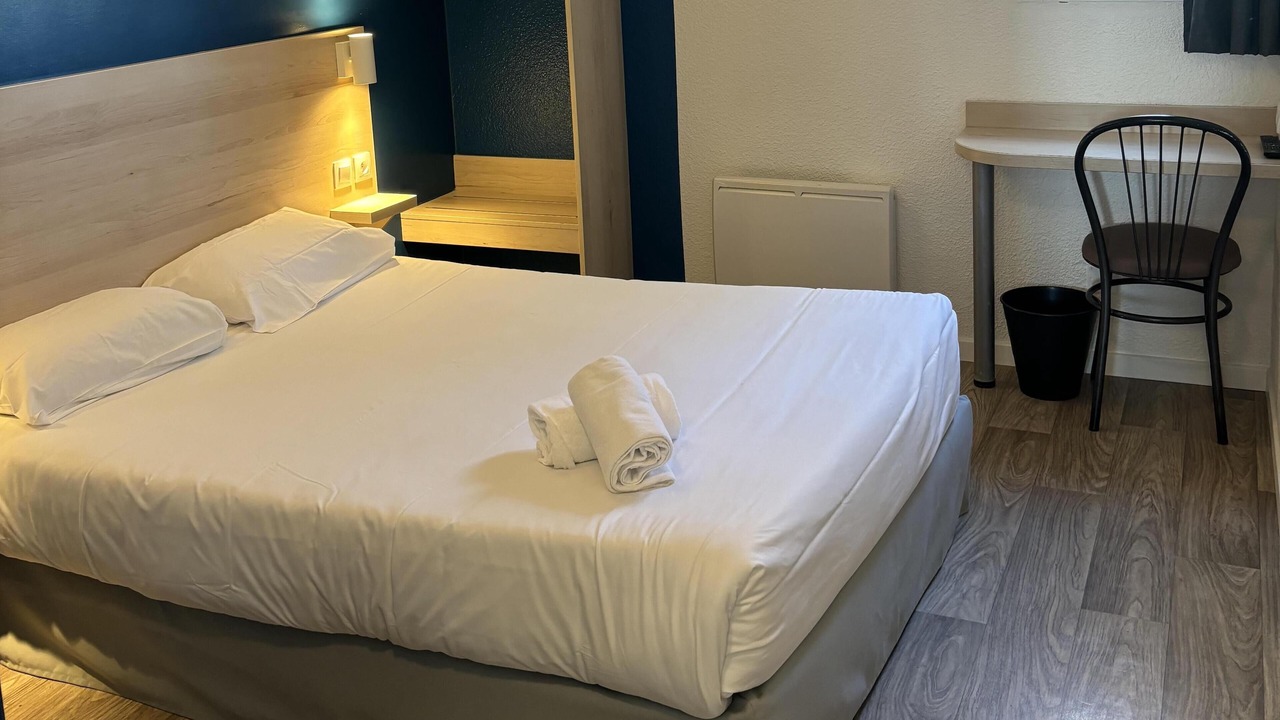 Photo of Bedroom in Dreux