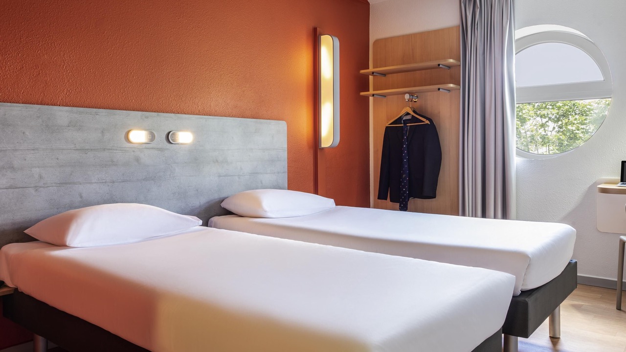 Photo of Bedroom in Grigny