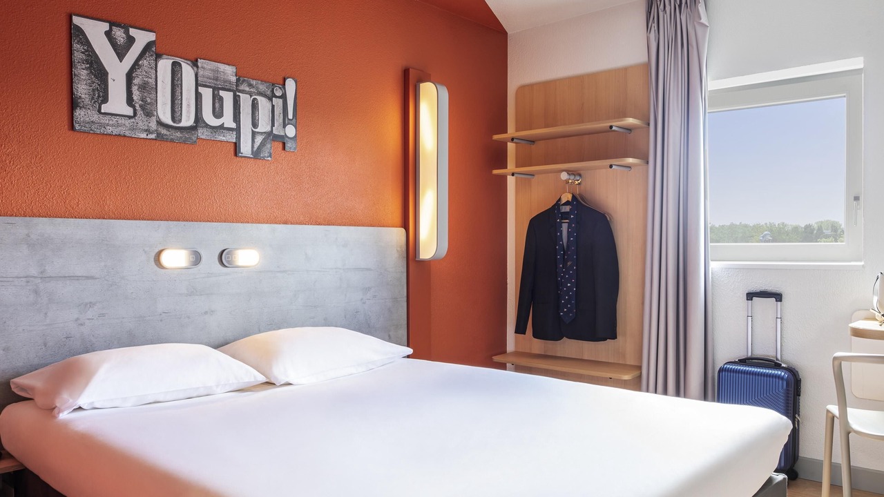 Photo of Bedroom in Grigny