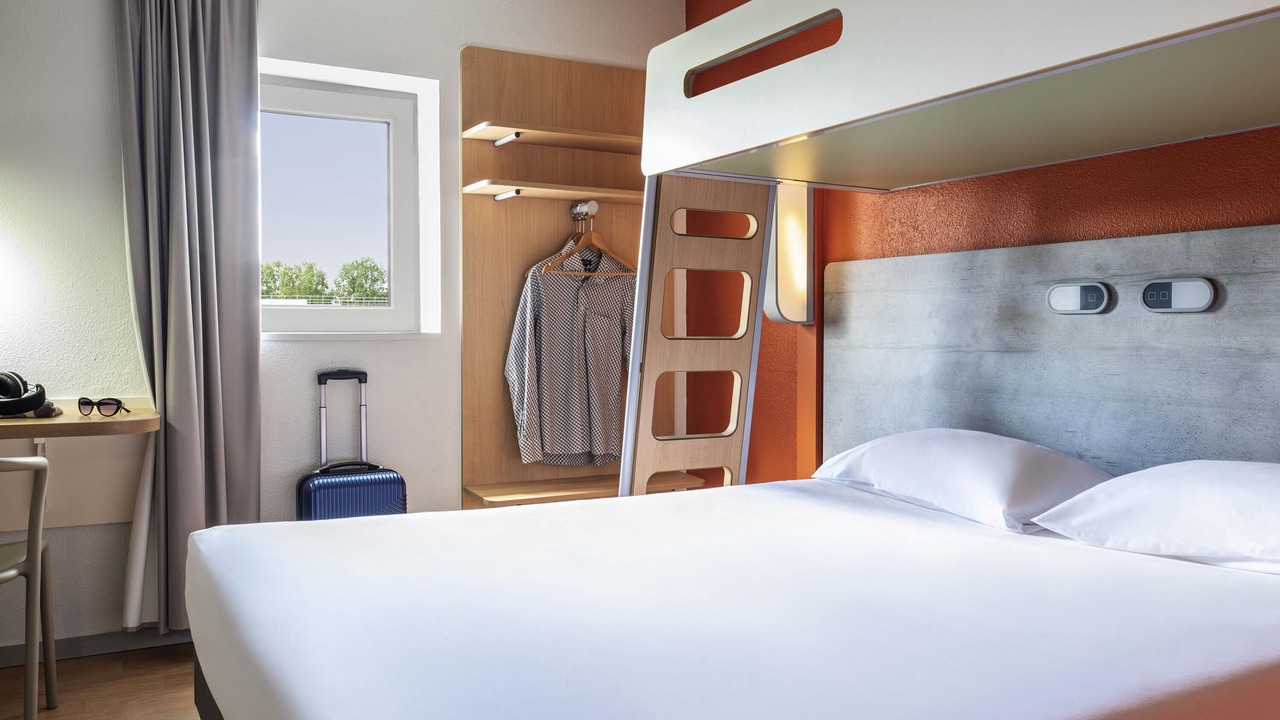 Photo of Others in Grigny