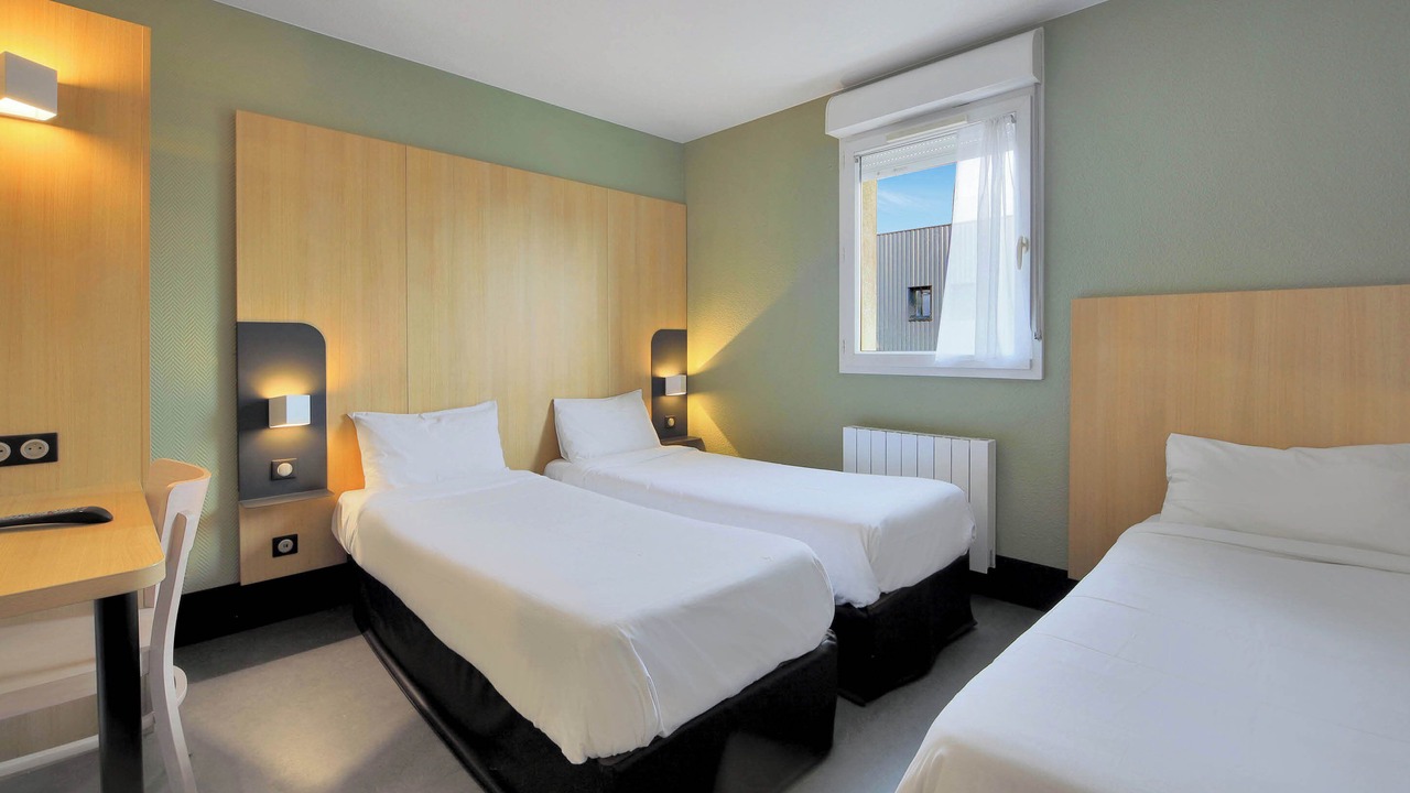 Photo of Bedroom in Friville-Escarbotin