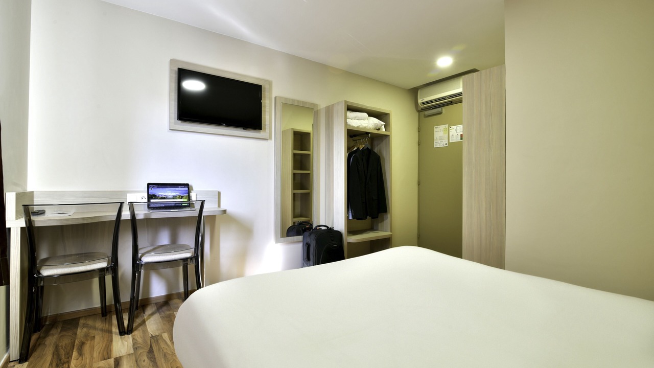 Photo of Bedroom in Bollene