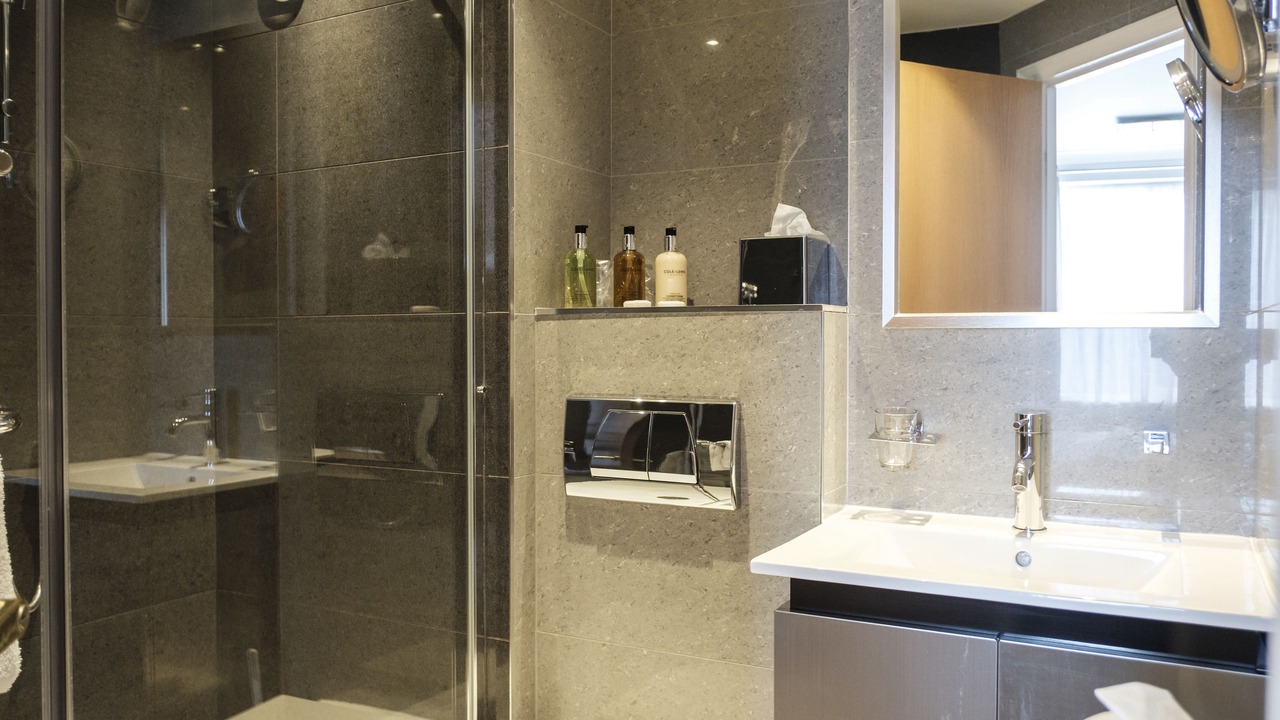 Photo of Bedroom in Hanger Hill