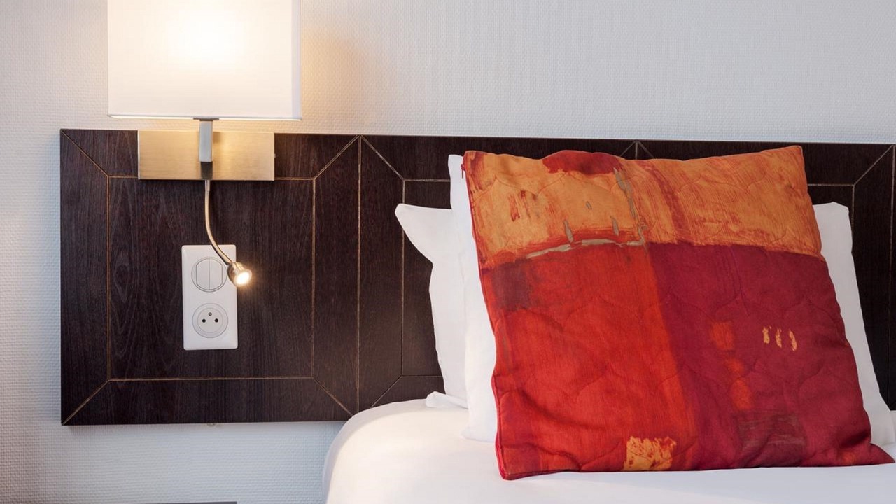 Photo of Bedroom in Saint-Martin-du-Vivier