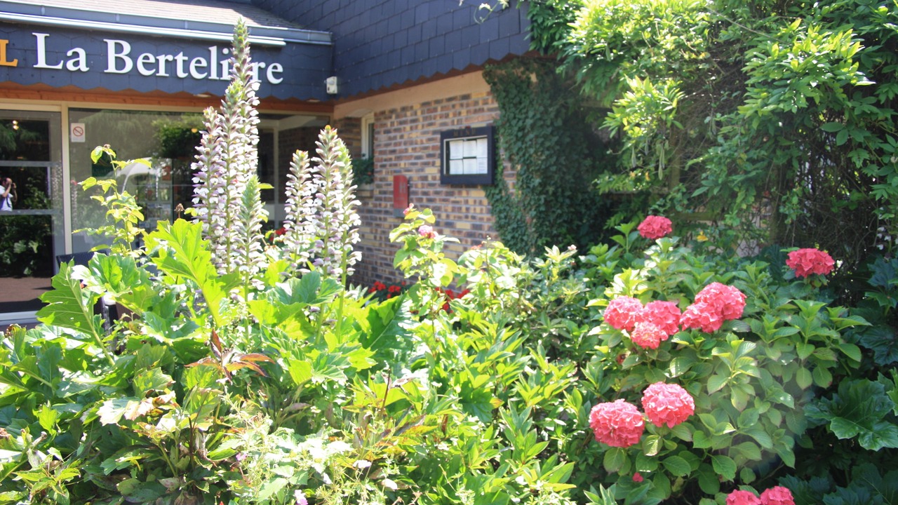 Photo of Outdoor in Saint-Martin-du-Vivier
