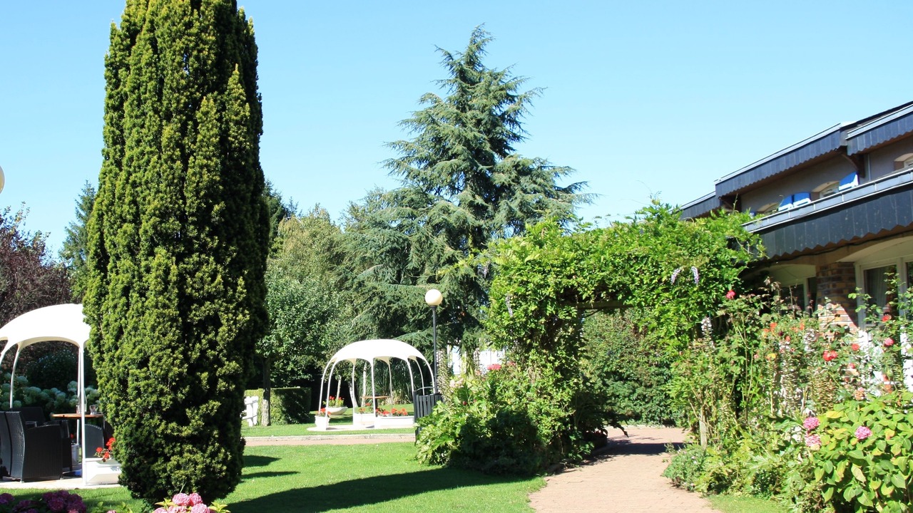 Photo of Outdoor in Saint-Martin-du-Vivier