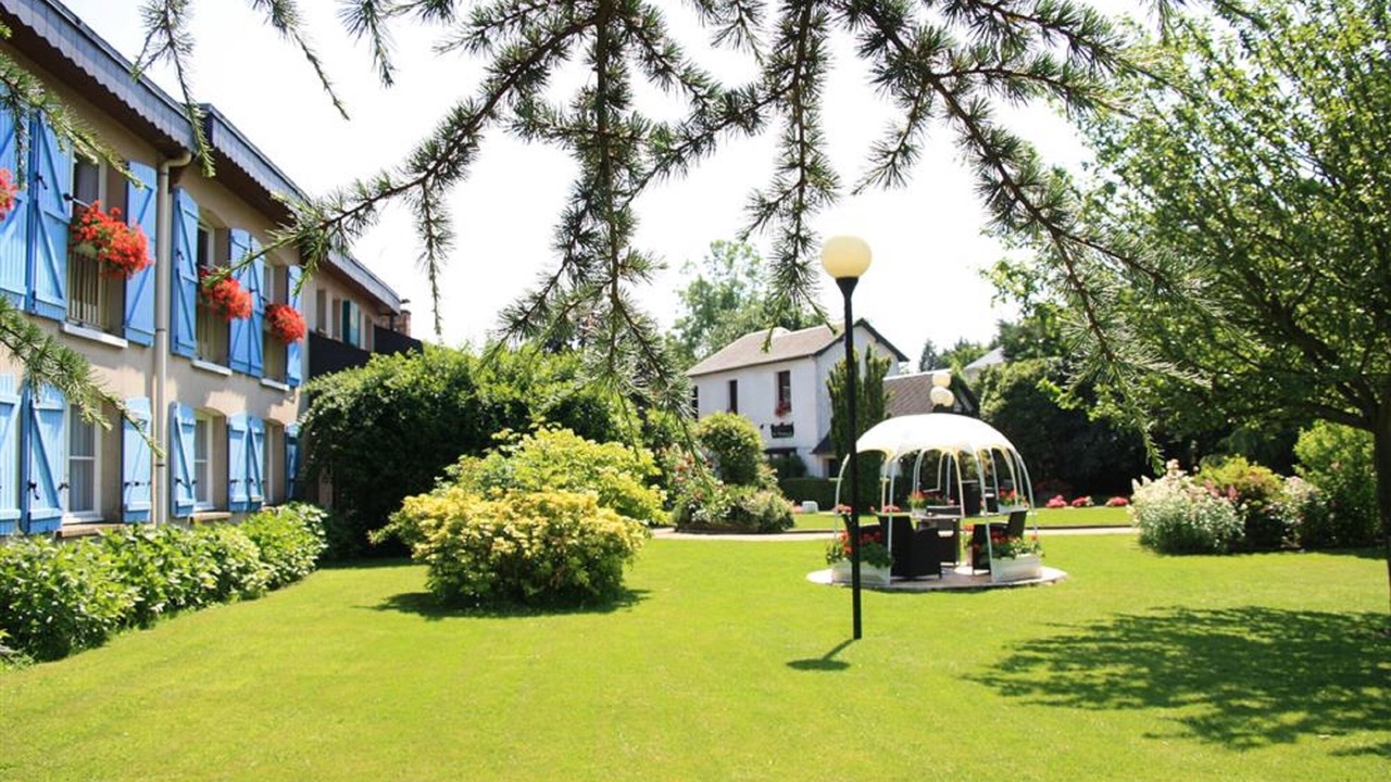 Photo of Outdoor in Saint-Martin-du-Vivier