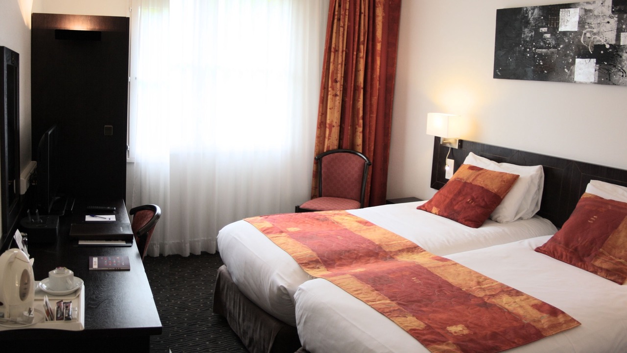 Photo of Bedroom in Saint-Martin-du-Vivier