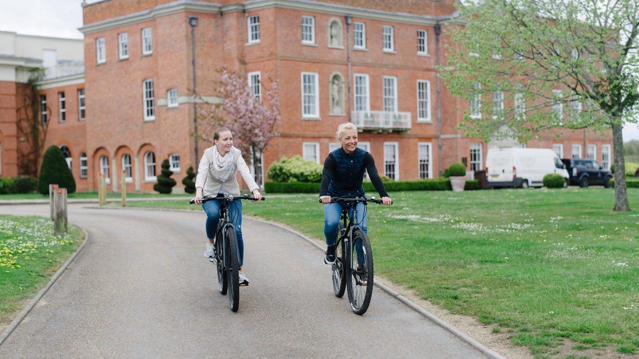 Photo of Outdoor in Dogmersfield