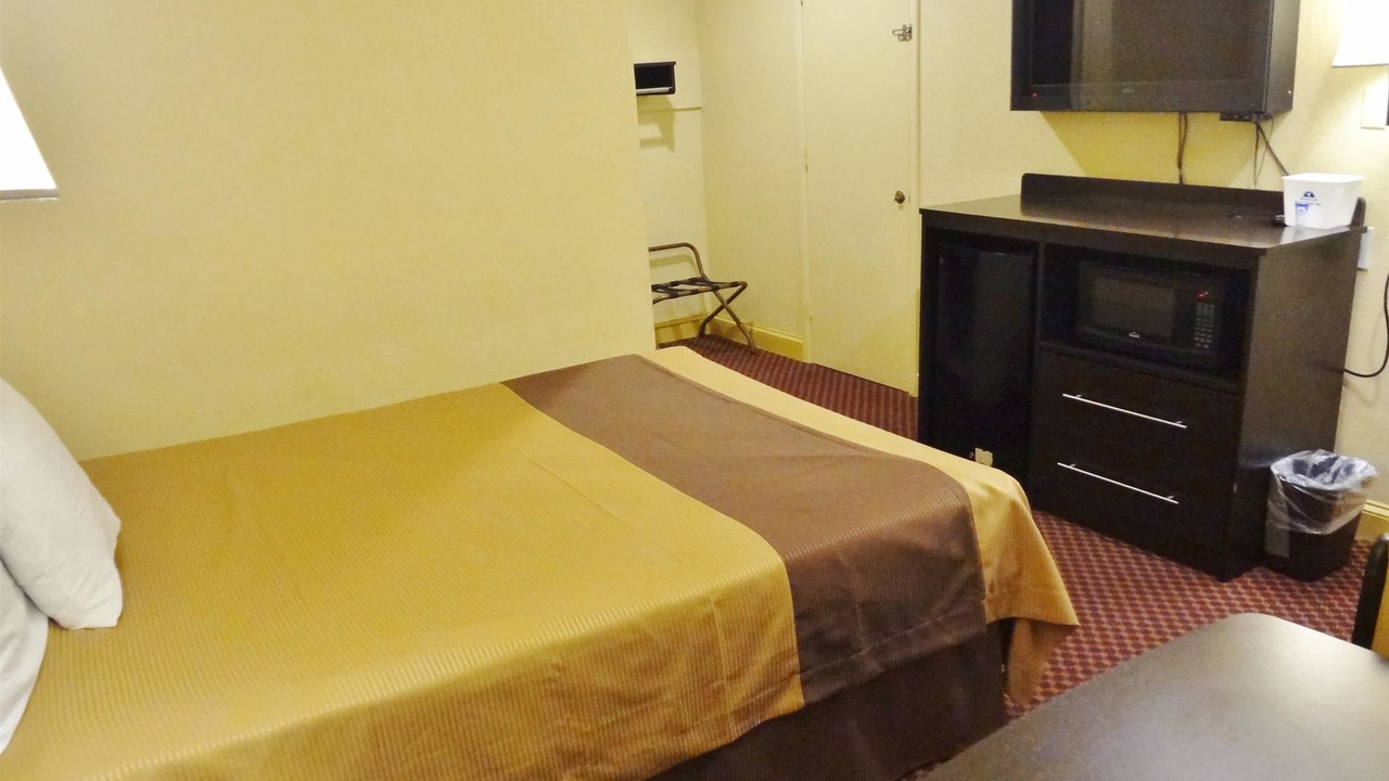 Photo of Bedroom in Goldsboro