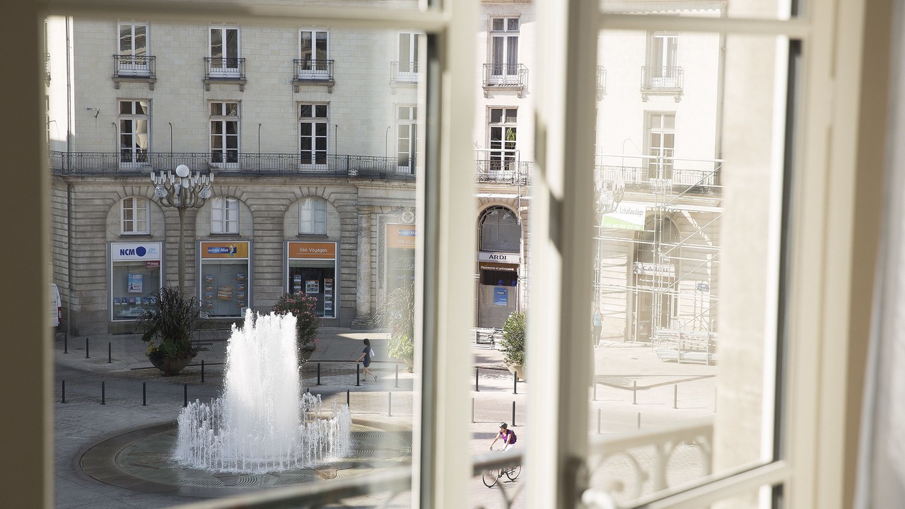 Photo of Others in Graslin - Commerce