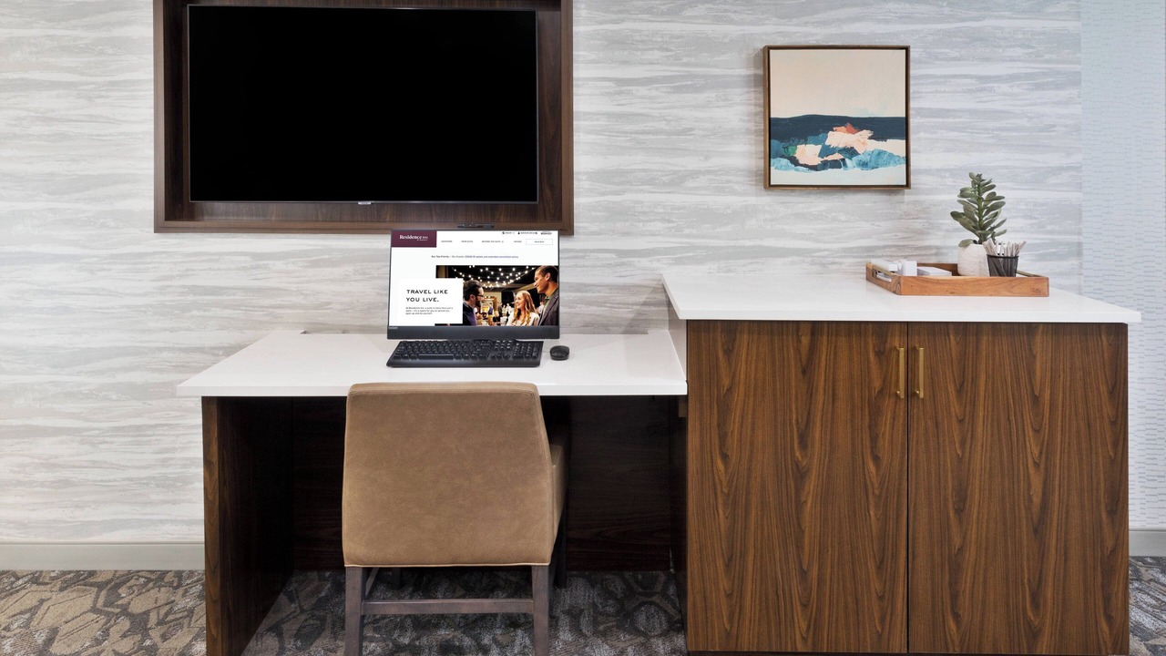 Photo of Others in Fortson