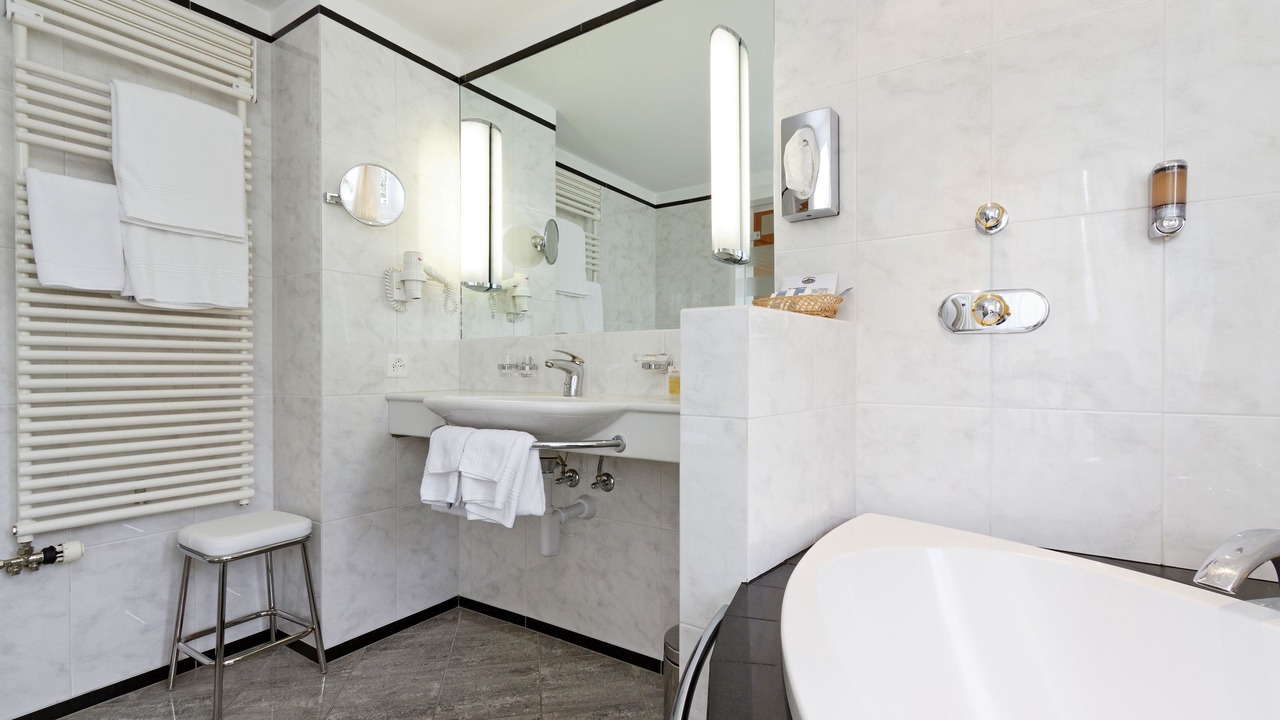Photo of Bathroom in Maloja