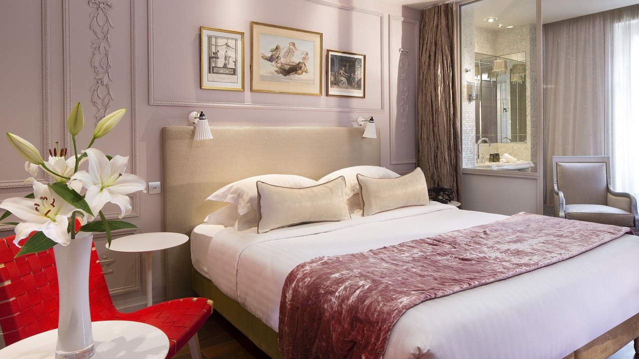 Photo of Bedroom in Notre-Dame-des-Champs