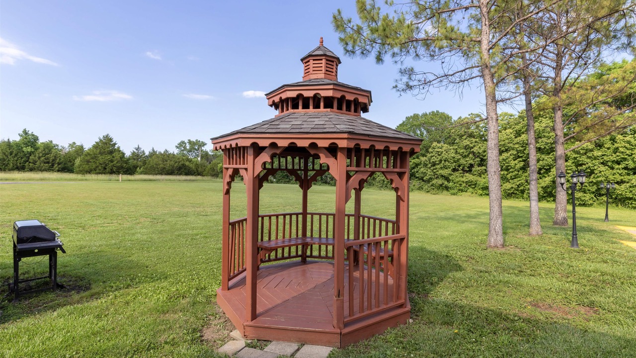 Photo of Outdoor in Parsons