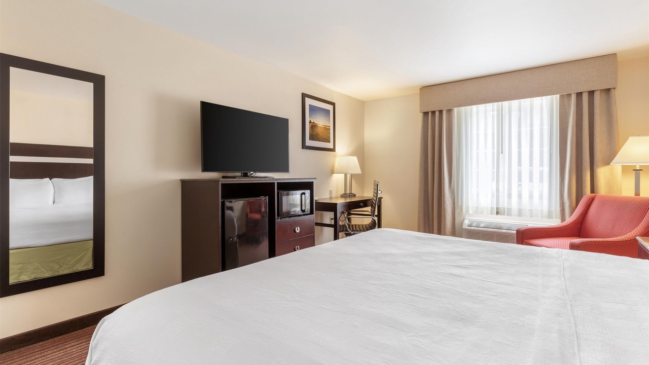 Photo of Bedroom in Parsons