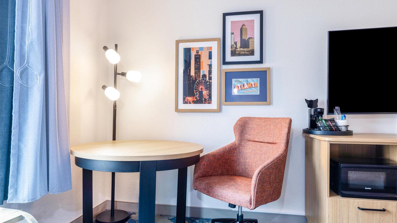 Photo of Bedroom in Lawrenceville