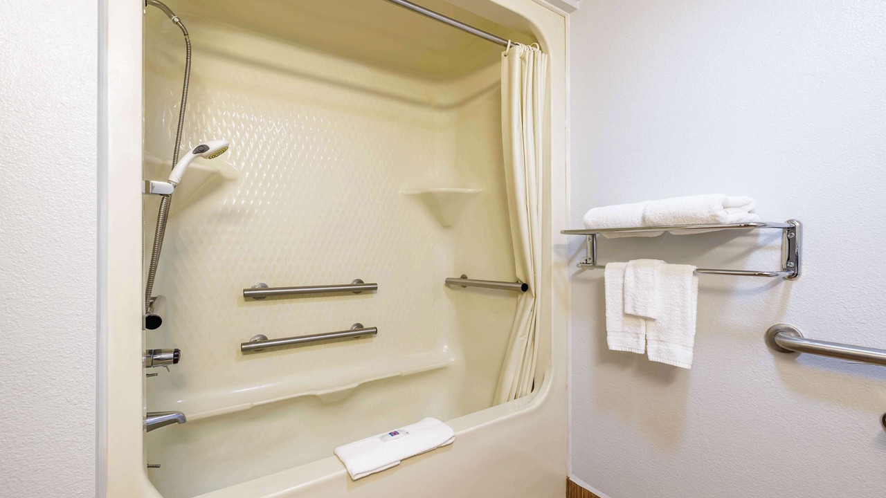 Photo of Bathroom in North Auburn