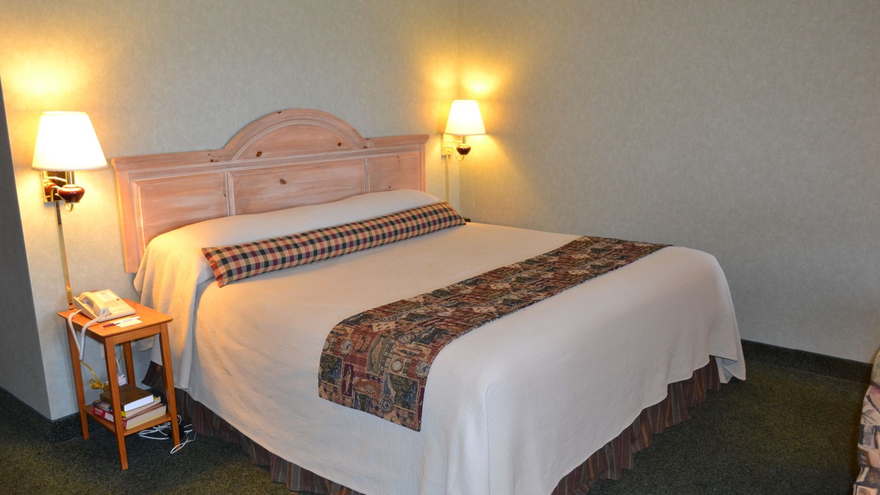 Photo of Bedroom in Alanson