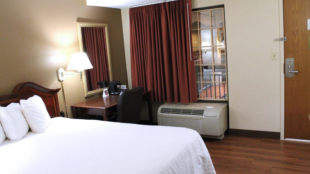 Photo of Bedroom in Cape Girardeau