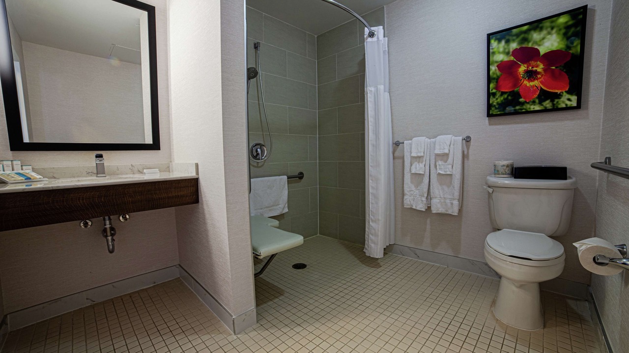 Photo of Bathroom in Saint-Laurent
