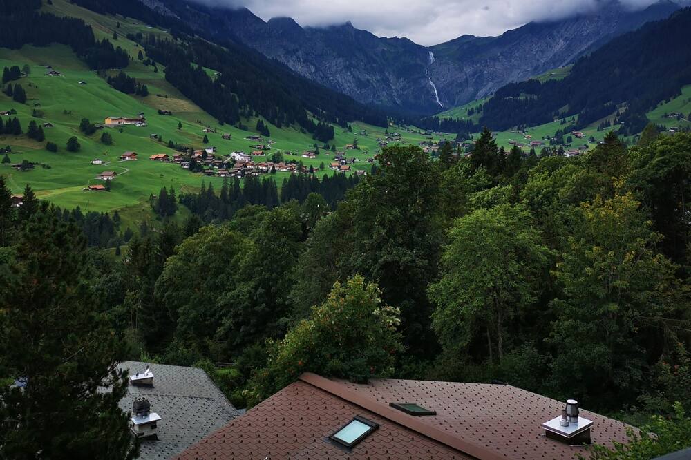 Photo of Patio Balcony in Adelboden