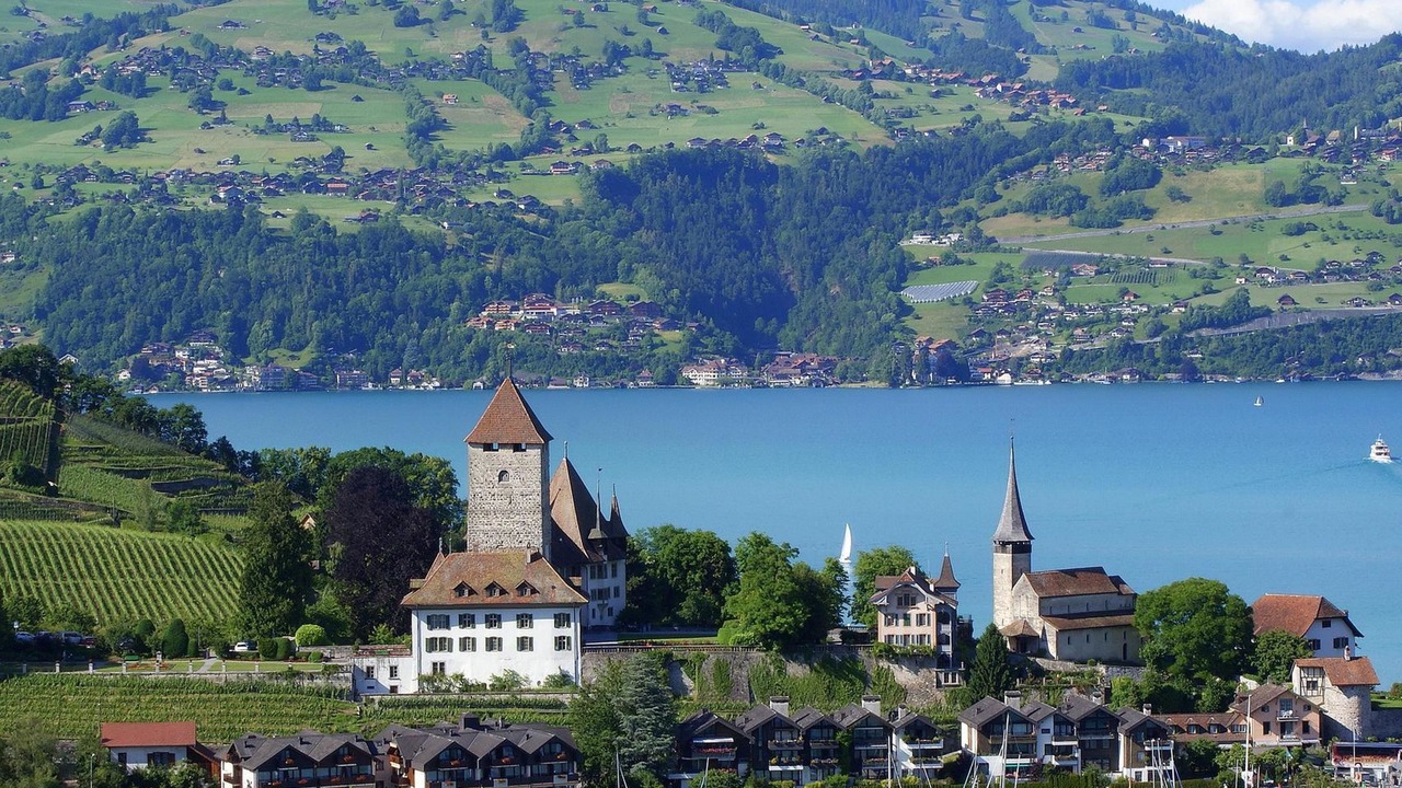 Photo of Others in Unterseen