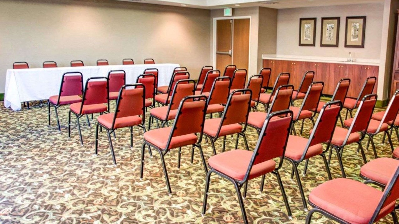 Photo of Others in Gadsden