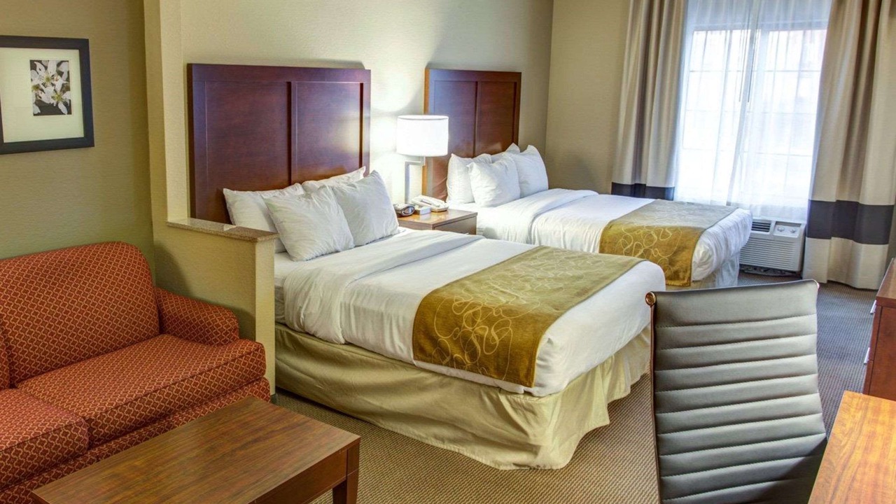 Photo of Others in Gadsden