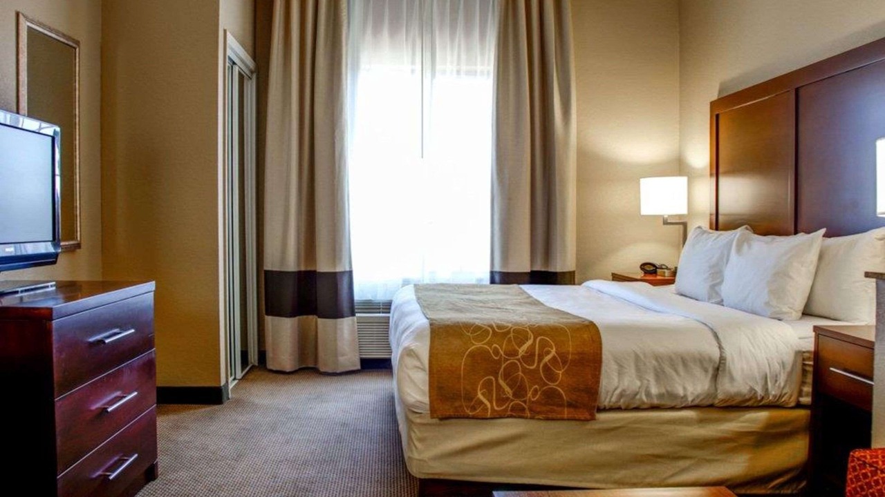 Photo of Others in Gadsden